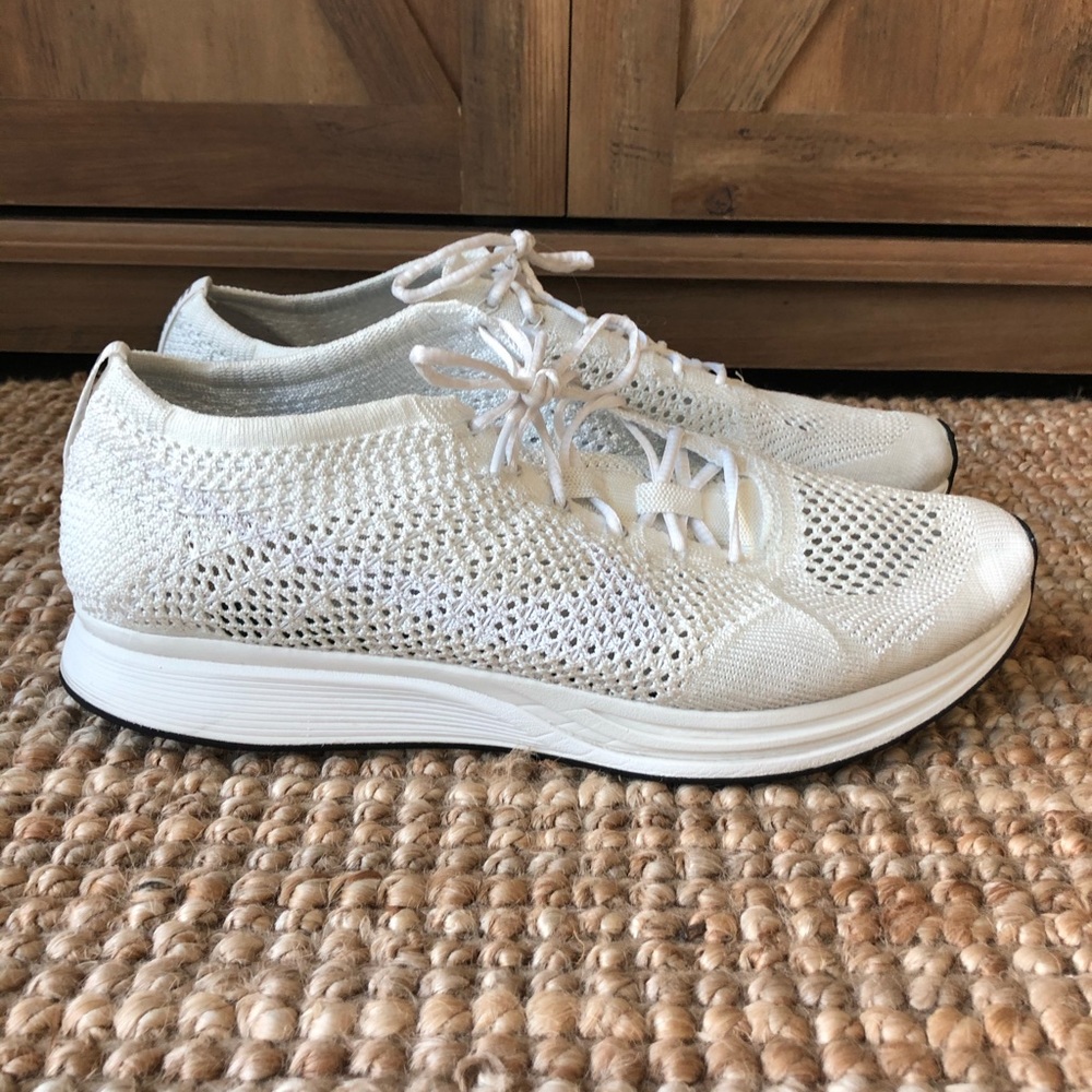 Nike Flyknit Racer